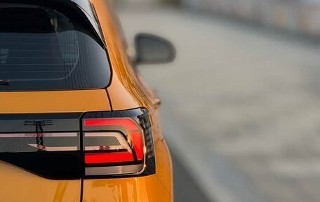 Volkswagen T-Cross I, 2022 год, 1 347 004 рублей, 6 фотография