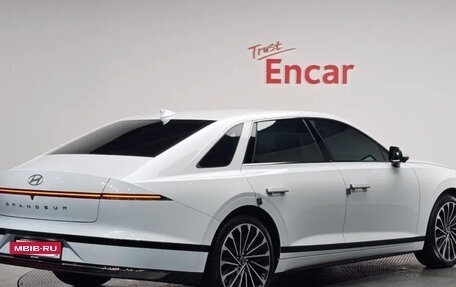 Hyundai Grandeur, 2023 год, 5 000 000 рублей, 2 фотография