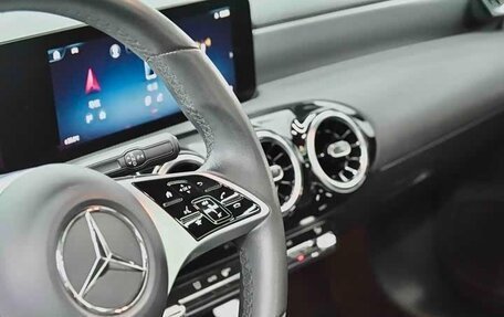 Mercedes-Benz A-Класс, 2024 год, 2 299 153 рублей, 24 фотография