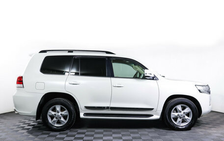 Toyota Land Cruiser 200, 2016 год, 5 474 000 рублей, 4 фотография