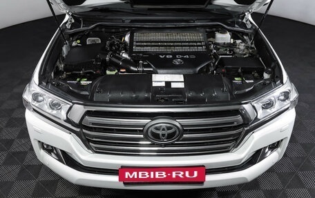 Toyota Land Cruiser 200, 2016 год, 5 474 000 рублей, 9 фотография