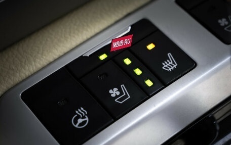 Toyota Land Cruiser 200, 2016 год, 5 474 000 рублей, 21 фотография