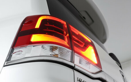 Toyota Land Cruiser 200, 2016 год, 5 474 000 рублей, 31 фотография