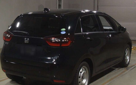 Honda Fit, 2021 год, 870 000 рублей, 2 фотография