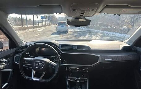 Audi Q3, 2022 год, 2 392 000 рублей, 14 фотография