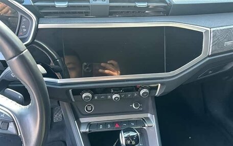 Audi Q3, 2022 год, 2 392 000 рублей, 10 фотография