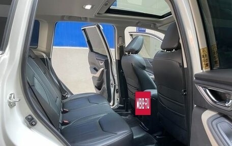 Subaru Forester, 2023 год, 3 505 000 рублей, 9 фотография