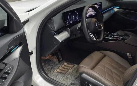 BMW 5 серия, 2024 год, 6 500 060 рублей, 7 фотография