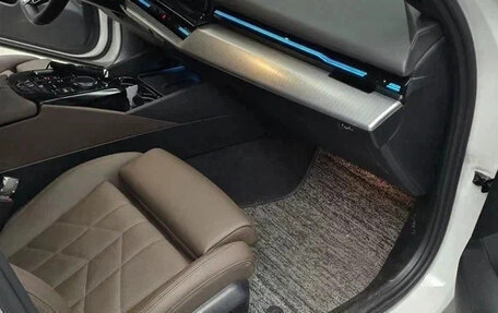 BMW 5 серия, 2024 год, 6 500 060 рублей, 9 фотография