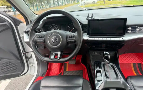 MG 5, 2022 год, 799 100 рублей, 13 фотография