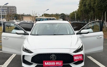 MG 5, 2022 год, 799 100 рублей, 9 фотография