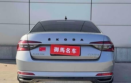 Skoda Superb III рестайлинг, 2021 год, 1 783 978 рублей, 4 фотография