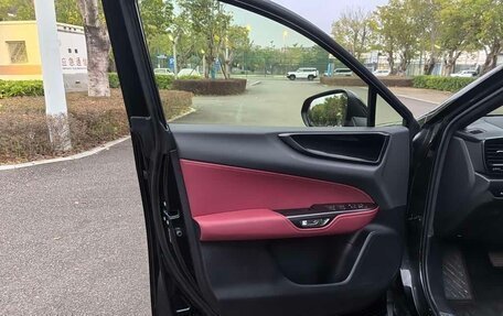 Lexus NX, 2024 год, 6 130 325 рублей, 17 фотография