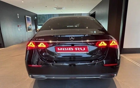 Mercedes-Benz E-Класс, 2025 год, 7 000 060 рублей, 5 фотография