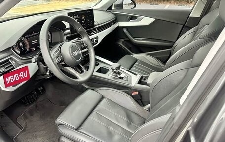 Audi A4, 2022 год, 2 920 000 рублей, 8 фотография