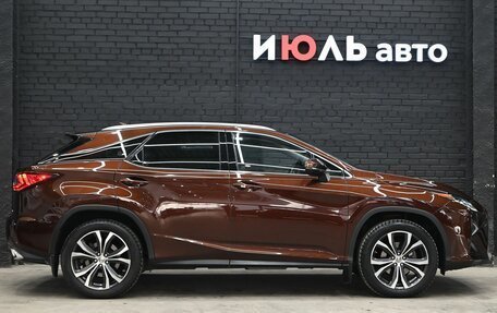 Lexus RX IV рестайлинг, 2016 год, 4 450 000 рублей, 9 фотография