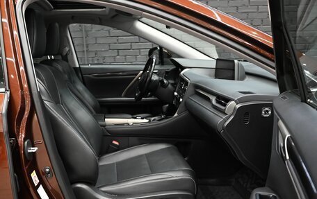 Lexus RX IV рестайлинг, 2016 год, 4 450 000 рублей, 11 фотография