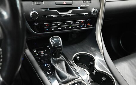 Lexus RX IV рестайлинг, 2016 год, 4 450 000 рублей, 19 фотография