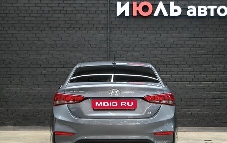 Hyundai Solaris II рестайлинг, 2018 год, 1 455 000 рублей, 5 фотография