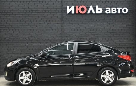 Hyundai Solaris II рестайлинг, 2011 год, 800 000 рублей, 7 фотография