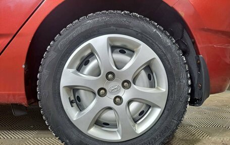 Hyundai Solaris II рестайлинг, 2013 год, 585 000 рублей, 18 фотография