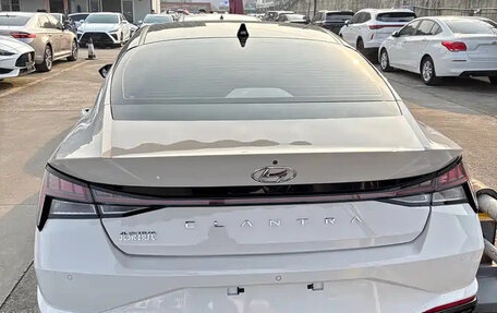 Hyundai Elantra, 2021 год, 1 200 010 рублей, 5 фотография