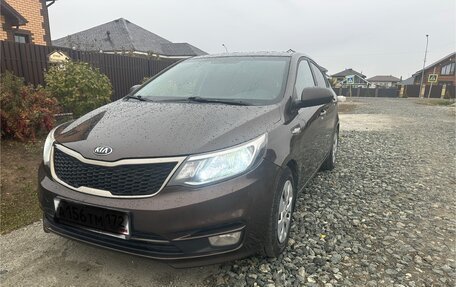 KIA Rio III рестайлинг, 2016 год, 950 000 рублей, 2 фотография