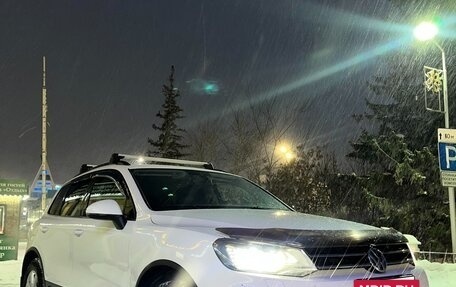 Volkswagen Touareg III, 2012 год, 2 250 000 рублей, 2 фотография