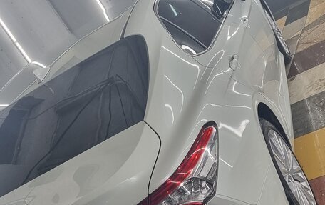 Toyota Camry, 2022 год, 3 300 000 рублей, 5 фотография