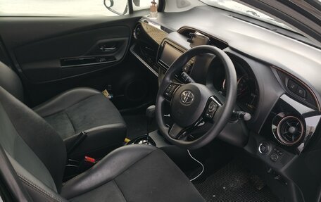 Toyota Vitz, 2019 год, 1 450 000 рублей, 9 фотография