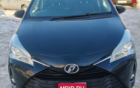 Toyota Vitz, 2019 год, 1 450 000 рублей, 2 фотография