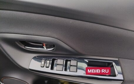 Toyota Vitz, 2019 год, 1 450 000 рублей, 16 фотография