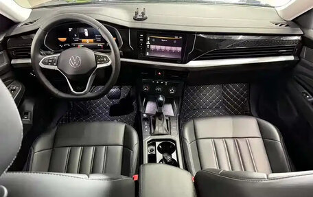 Volkswagen Passat B8 рестайлинг, 2022 год, 1 550 100 рублей, 10 фотография