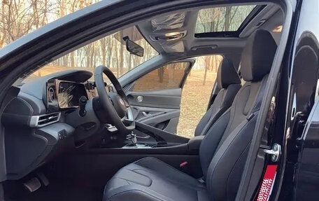 Hyundai Elantra, 2025 год, 1 700 010 рублей, 7 фотография