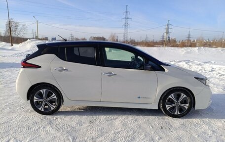 Nissan Leaf II, 2018 год, 1 550 000 рублей, 3 фотография