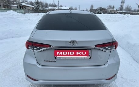 Toyota Corolla, 2019 год, 2 200 000 рублей, 3 фотография