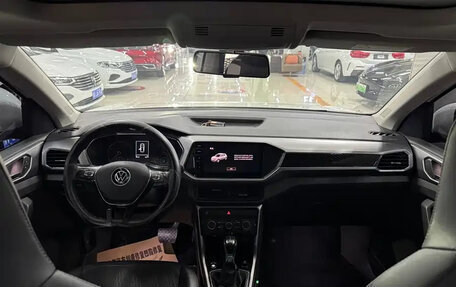 Volkswagen T-Cross I, 2022 год, 1 450 100 рублей, 9 фотография