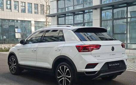 Volkswagen T-Roc I, 2022 год, 1 750 100 рублей, 5 фотография