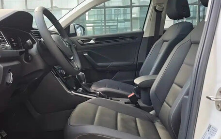 Volkswagen T-Roc I, 2022 год, 1 750 100 рублей, 17 фотография