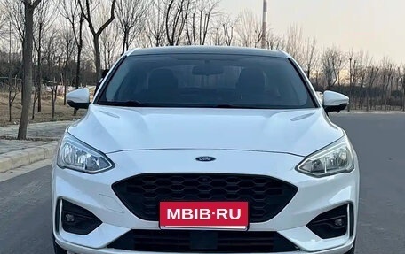 Ford Focus IV, 2020 год, 994 000 рублей, 2 фотография