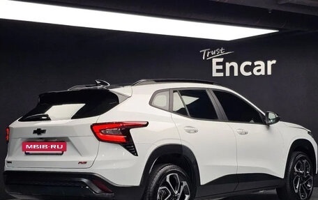 Chevrolet Trax, 2023 год, 2 440 000 рублей, 2 фотография