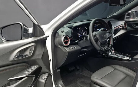 Chevrolet Trax, 2023 год, 2 440 000 рублей, 11 фотография