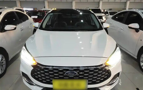 Ford Focus IV, 2021 год, 1 053 500 рублей, 2 фотография