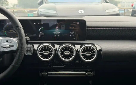 Mercedes-Benz A-Класс, 2020 год, 1 497 830 рублей, 16 фотография