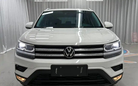 Volkswagen Tharu, 2022 год, 1 530 000 рублей, 2 фотография