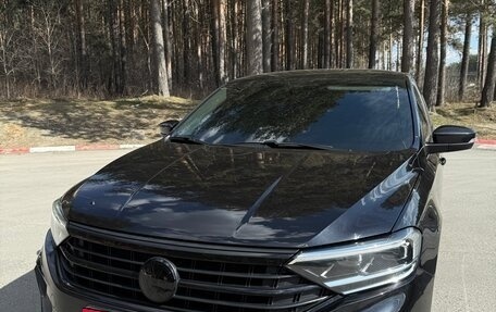 Volkswagen Polo VI (EU Market), 2021 год, 1 999 900 рублей, 3 фотография