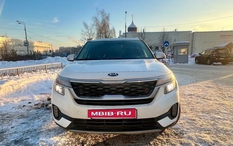 KIA Seltos I, 2020 год, 2 300 000 рублей, 2 фотография