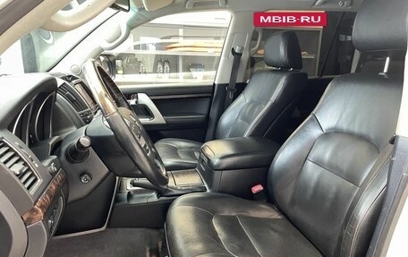 Toyota Land Cruiser 200, 2013 год, 4 400 000 рублей, 10 фотография