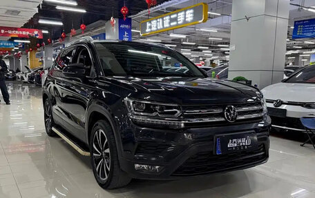 Volkswagen Tharu, 2022 год, 1 530 000 рублей, 3 фотография