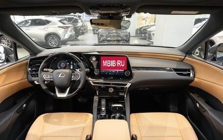 Lexus RX IV рестайлинг, 2024 год, 6 555 002 рублей, 9 фотография